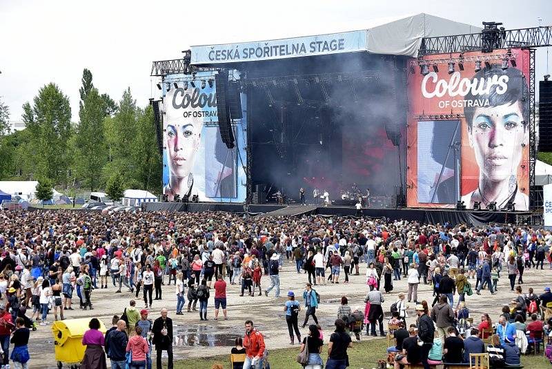 Finále Colours Of Ostrava obstarali Underworld, Passenger i Barbora Poláková