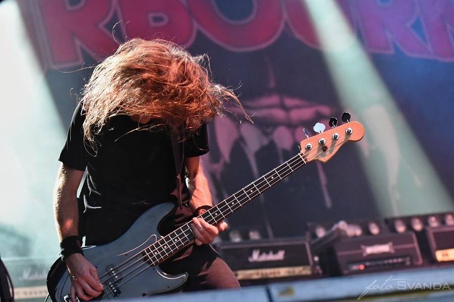 Masters Of Rock uzavřela metalová královna Tarja, za Megadeth zaskočila Tublatanka