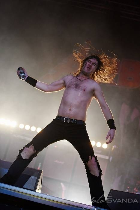 Masters Of Rock uzavřela metalová královna Tarja, za Megadeth zaskočila Tublatanka