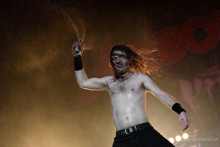 Masters Of Rock uzavřela metalová královna Tarja, za Megadeth zaskočila Tublatanka