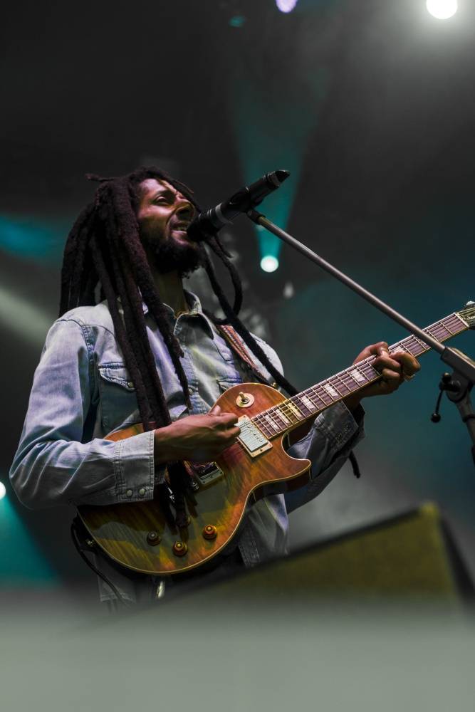 První den Mighty Sounds: V Táboře udeřili The Bones i Julian Marley, syn Boba Marleyho