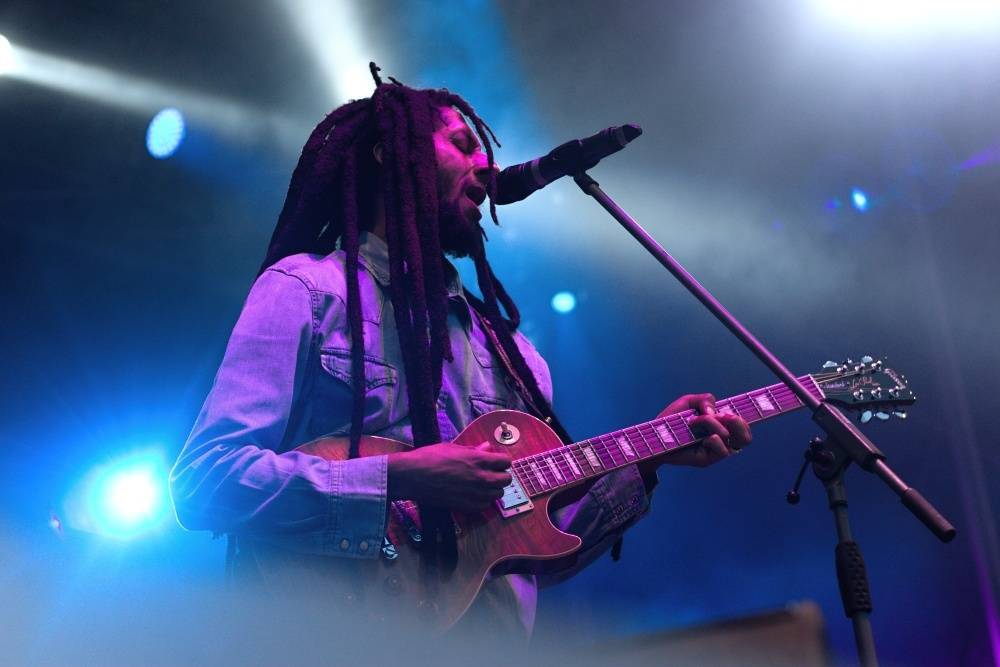 První den Mighty Sounds: V Táboře udeřili The Bones i Julian Marley, syn Boba Marleyho