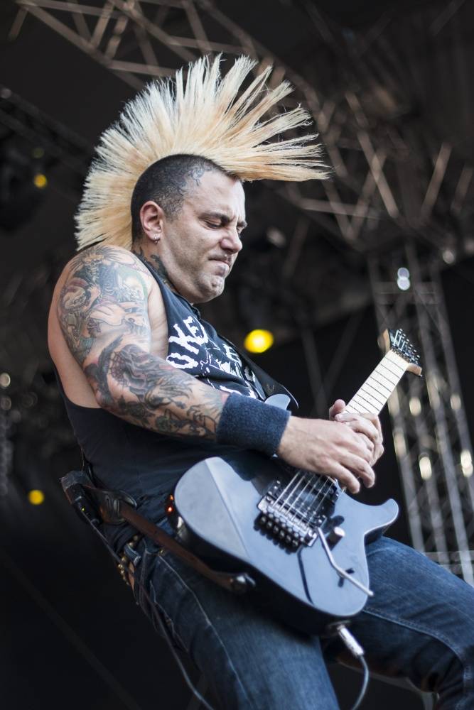 Mighty Sounds, den druhý: Táborem hřměli Perkele a Irie Révoltés