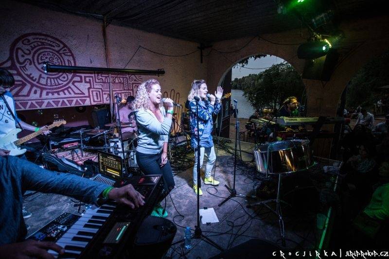 Barbora Poláková přivezla svoje hity do Beach Parku Mlékojedy