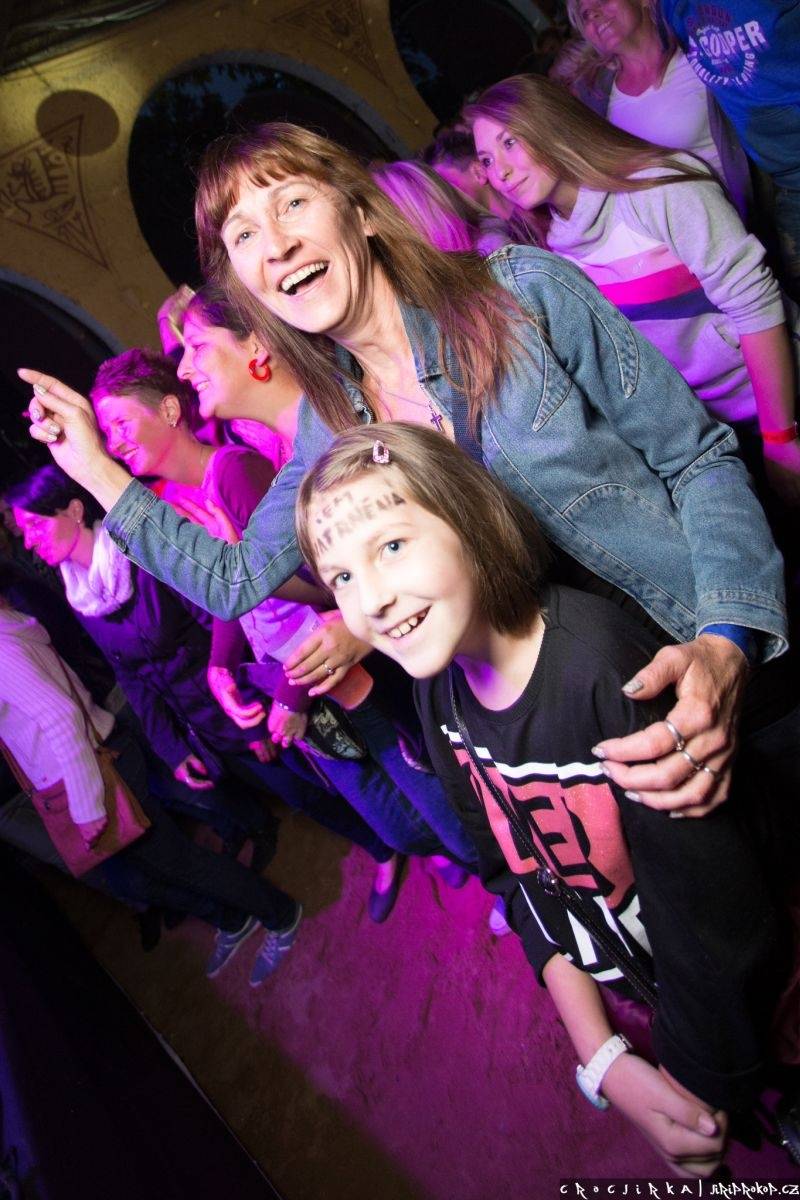 Barbora Poláková přivezla svoje hity do Beach Parku Mlékojedy