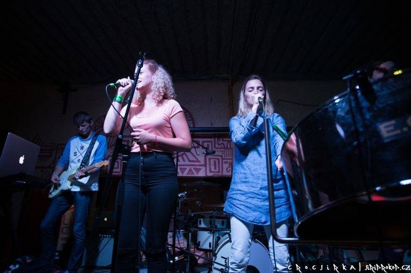 Barbora Poláková přivezla svoje hity do Beach Parku Mlékojedy