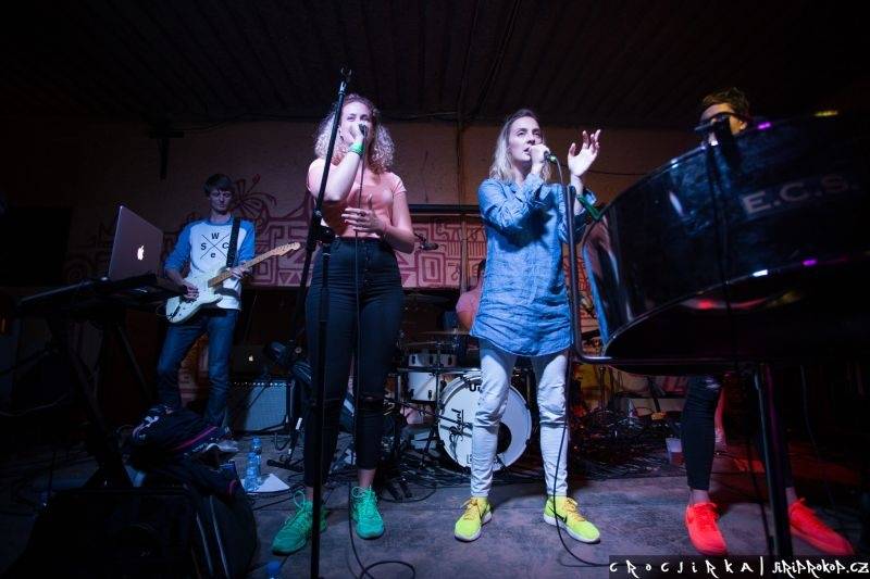 Barbora Poláková přivezla svoje hity do Beach Parku Mlékojedy