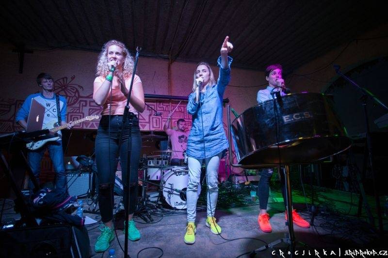 Barbora Poláková přivezla svoje hity do Beach Parku Mlékojedy