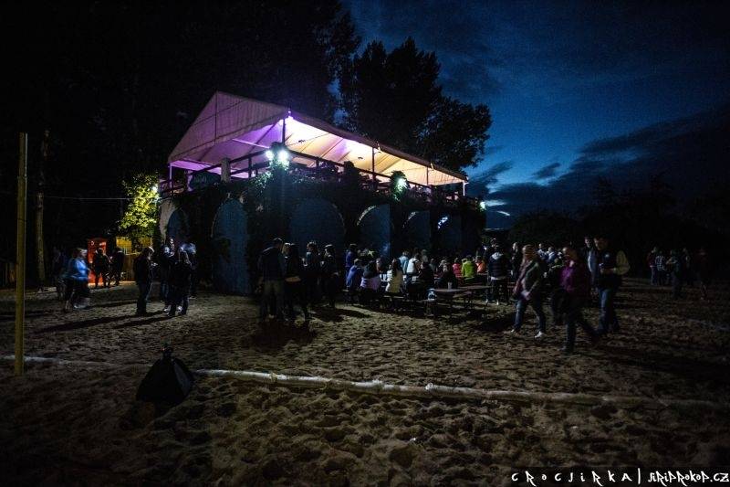 Barbora Poláková přivezla svoje hity do Beach Parku Mlékojedy