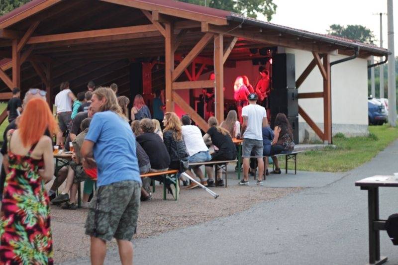 Multižánrový Měchfest: na Plzeňsku se hrál rock, punk i alternativa