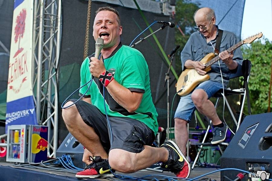 Čeřínek Fest přivítal na zahradě skupiny Divokej Bill, Wohnout nebo Blue Effect