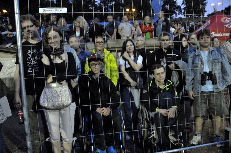 Robert Plant v Plzni tasil i nesmrtelné hity Led Zeppelin