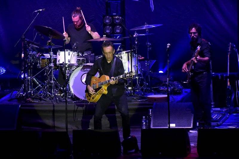 Robert Plant v Plzni tasil i nesmrtelné hity Led Zeppelin