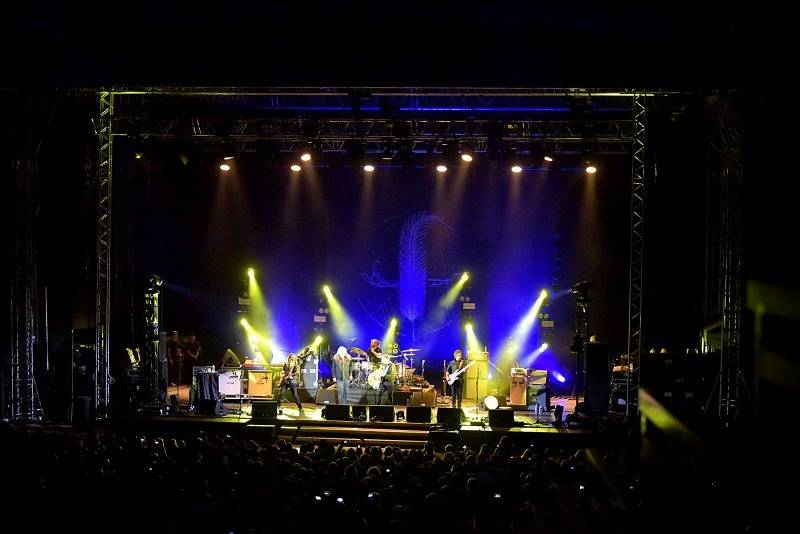 Robert Plant v Plzni tasil i nesmrtelné hity Led Zeppelin