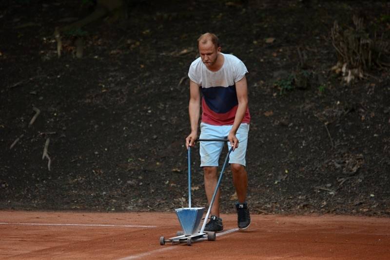 Nohejbalový turnaj kapel Festonda Cup vyhrál Medvěd 009, o zábavu nebyla nouze