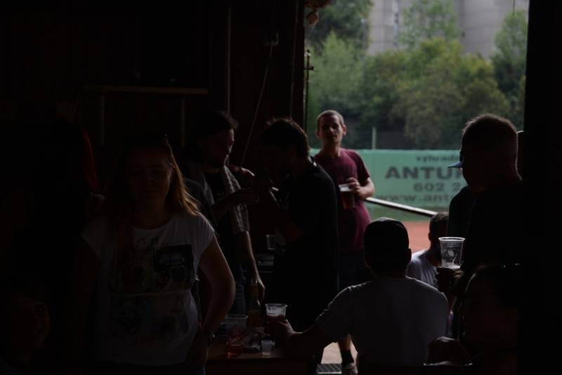 Nohejbalový turnaj kapel Festonda Cup vyhrál Medvěd 009, o zábavu nebyla nouze