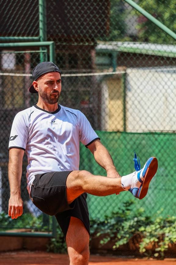 Pražský Festonda Cup: Wohnout, Imodium a spol. soutěžili v nohejbalu pro radost ze hry