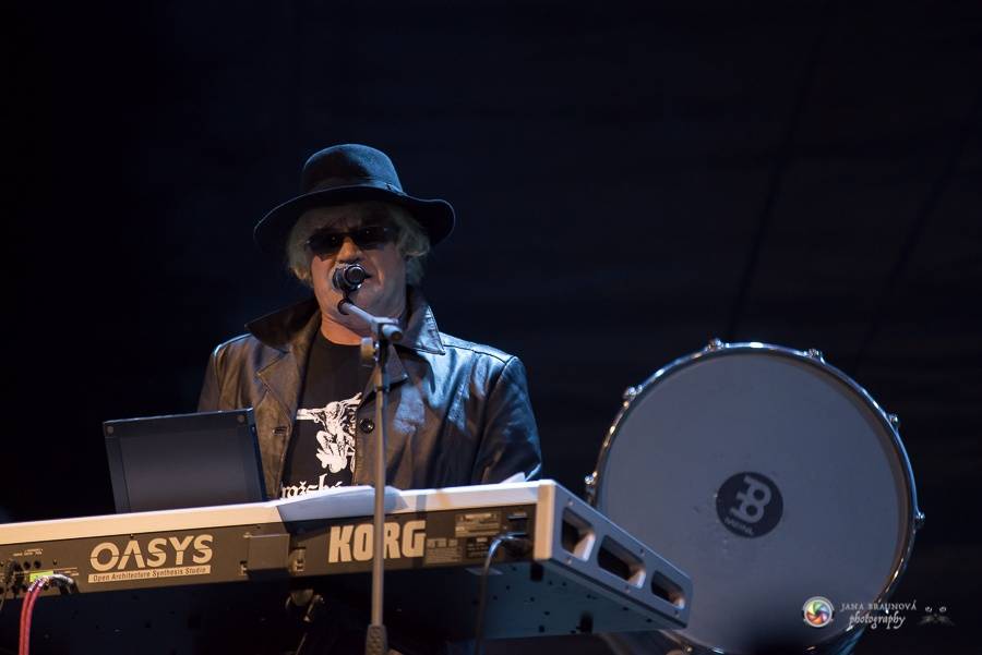  Hrady CZ na Švihově: V pátek se předvedli Mandrage, Nebe i rappeři Rytmus a Vladimir 518