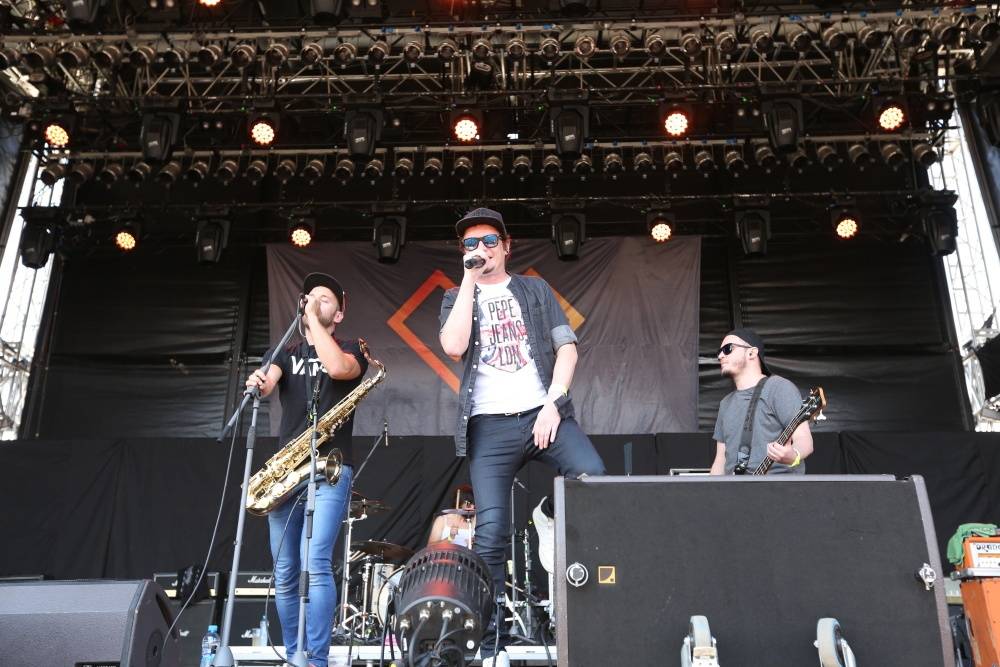 Hrady CZ bavily na Švihově. Vystoupili Kabát, Mandrage, Pražský výběr a další