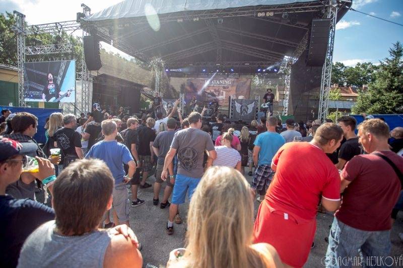 Svátek piva v Protivíně slavili Alkehol, Dymytry, AC/DC revival, No Name i Turbo