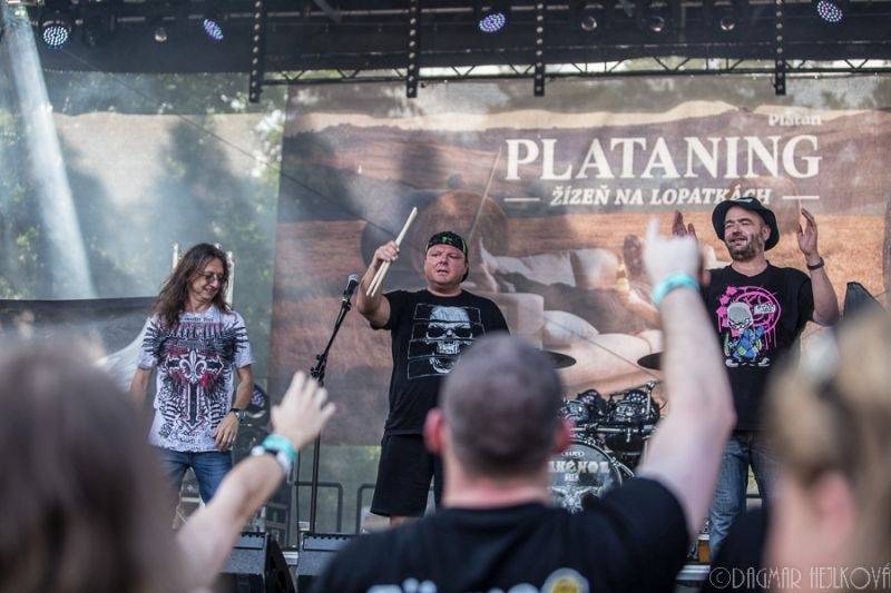 Svátek piva v Protivíně slavili Alkehol, Dymytry, AC/DC revival, No Name i Turbo