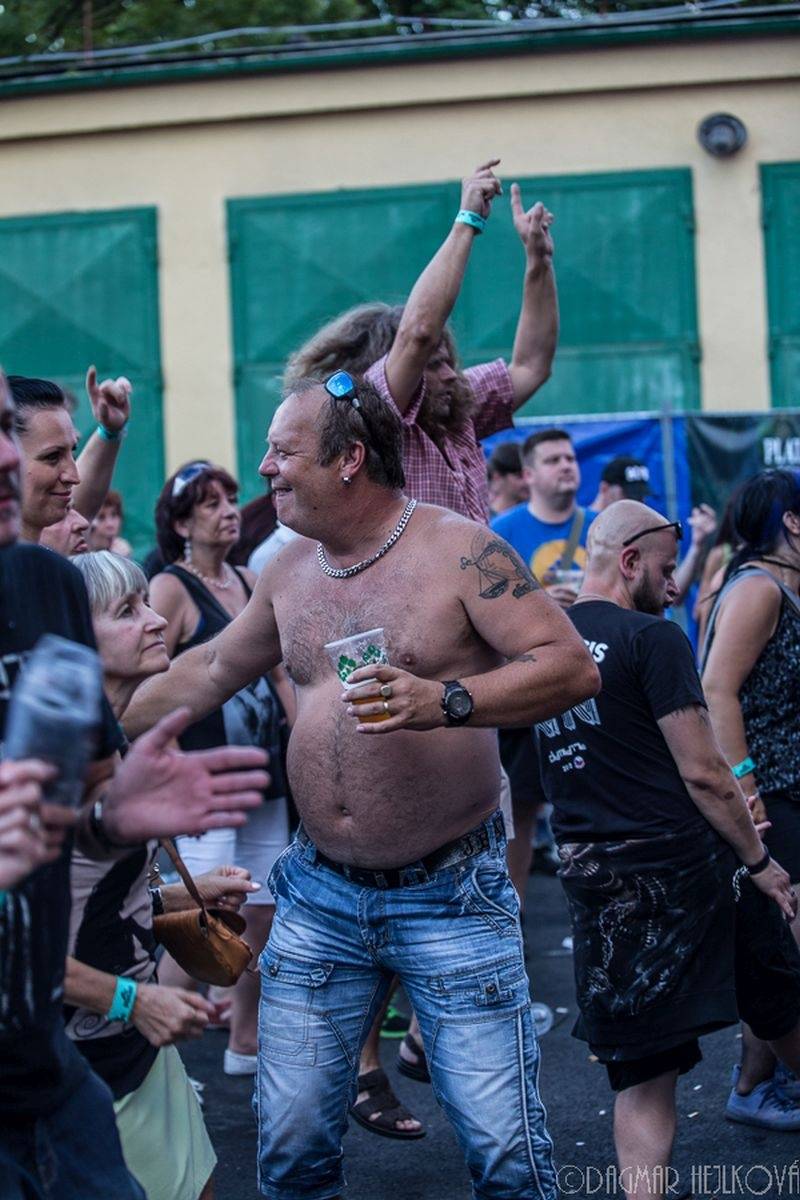 Svátek piva v Protivíně slavili Alkehol, Dymytry, AC/DC revival, No Name i Turbo