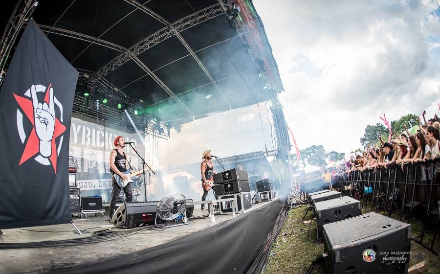 Festival Hrady CZ přilákal v sobotu na Švihov davy lidí