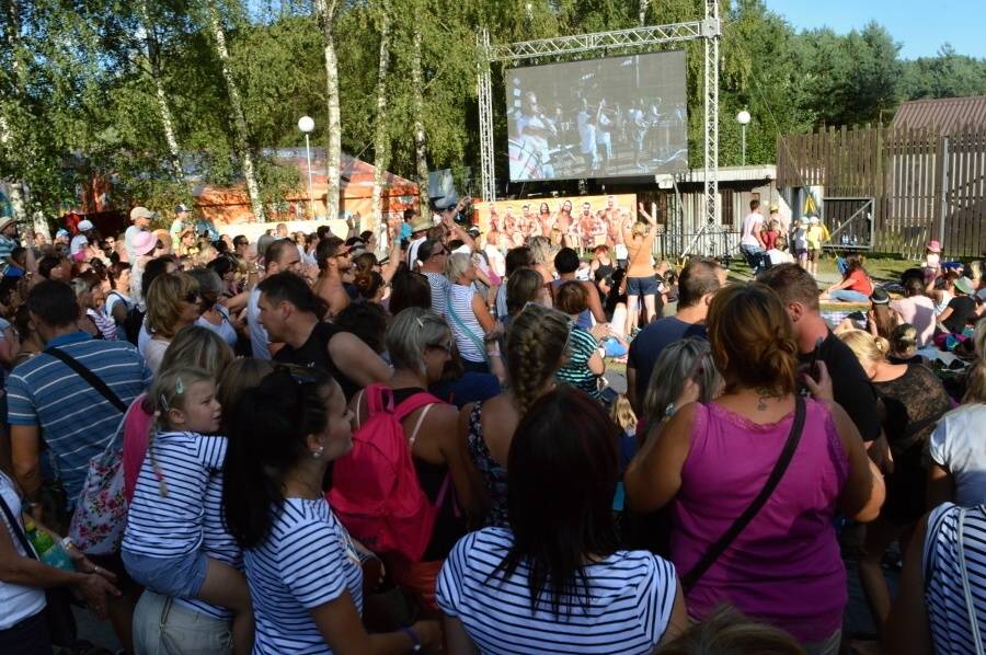 Kryštof Kemp ve Svojšicích: táboření, hudba, fotbal a dešťový budíček