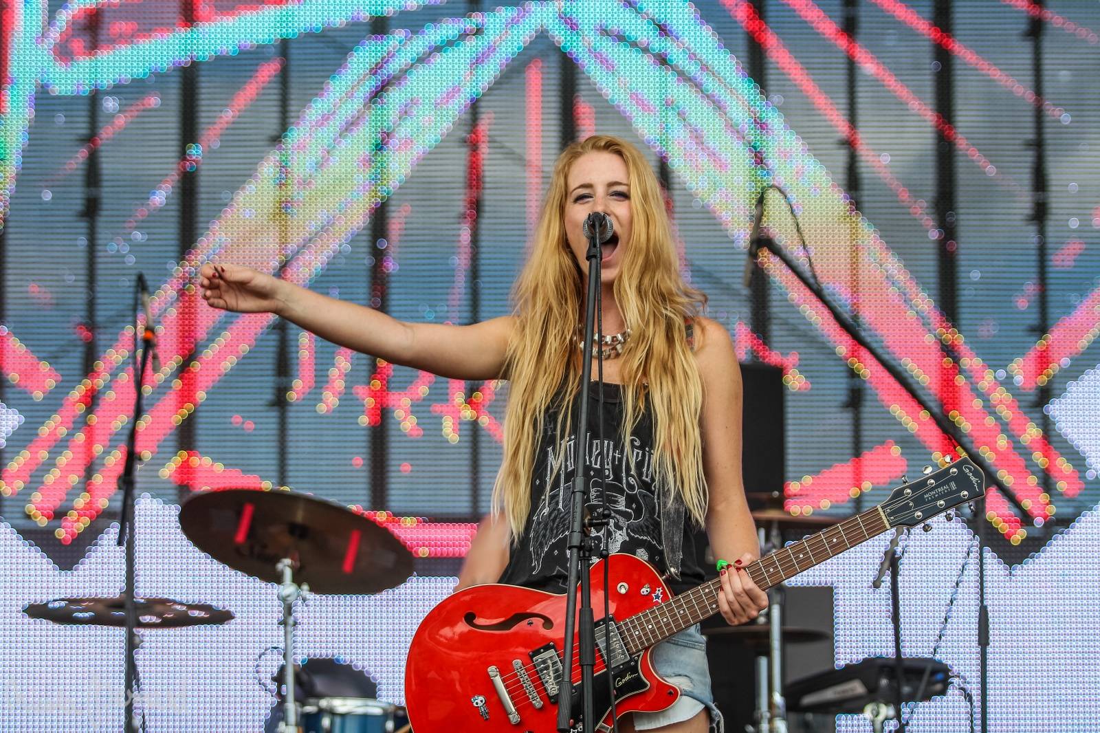 Benátská! v Liberci přilákala tisíce lidí, světová esa trumfla Hana Zagorová