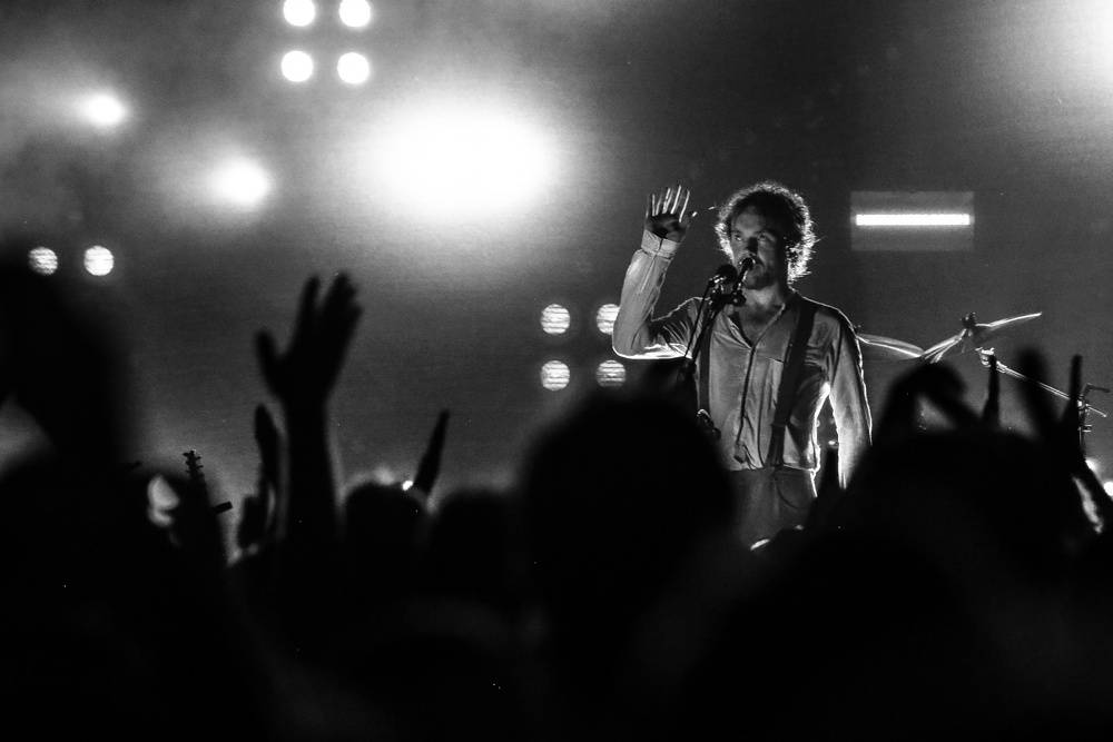 Irský písničkář Damien Rice chrlil emoce v Divadle Archa