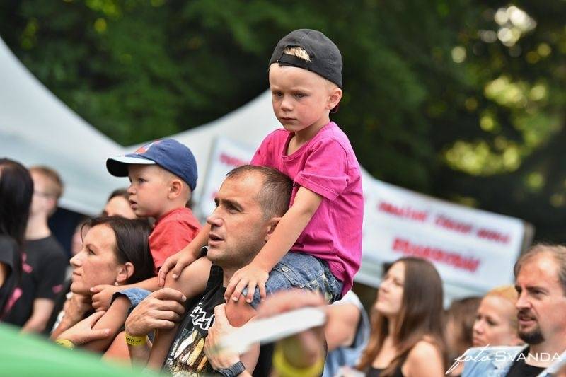 Rockfest Dačice přivítal Prague Conspiracy, Arakain, Visací zámek i Citron, s Dymytry vystoupil fanoušek