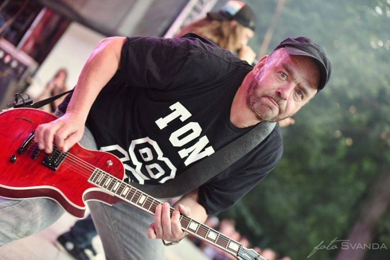 Rockfest Dačice přivítal Prague Conspiracy, Arakain, Visací zámek i Citron, s Dymytry vystoupil fanoušek