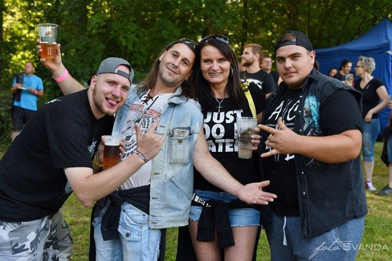 Rockfest Dačice přivítal Prague Conspiracy, Arakain, Visací zámek i Citron, s Dymytry vystoupil fanoušek