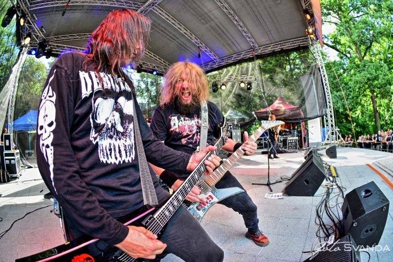 Rockfest Dačice přivítal Prague Conspiracy, Arakain, Visací zámek i Citron, s Dymytry vystoupil fanoušek