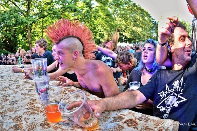 Rockfest Dačice přivítal Prague Conspiracy, Arakain, Visací zámek i Citron, s Dymytry vystoupil fanoušek