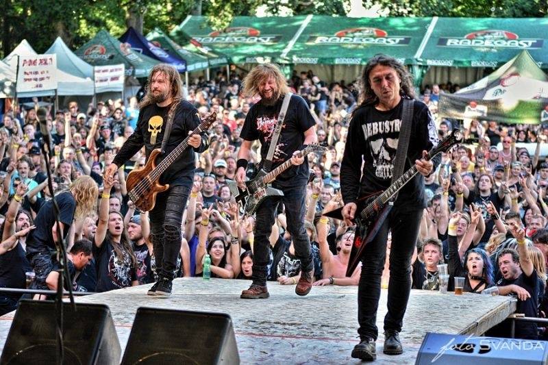 Rockfest Dačice přivítal Prague Conspiracy, Arakain, Visací zámek i Citron, s Dymytry vystoupil fanoušek