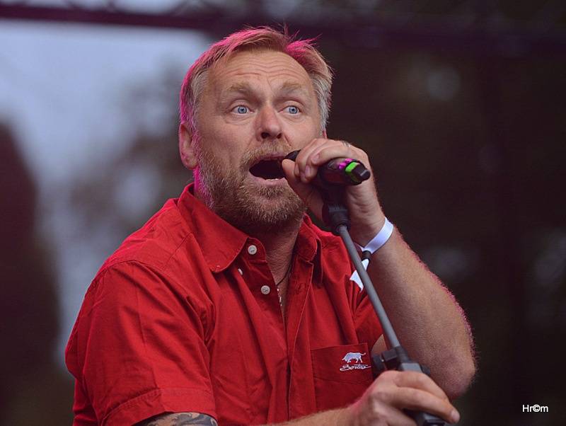 Na Sázavafest přijeli Skye & Ross z Morcheeby, Jirka Macháček prosil, ať nezavírají bary