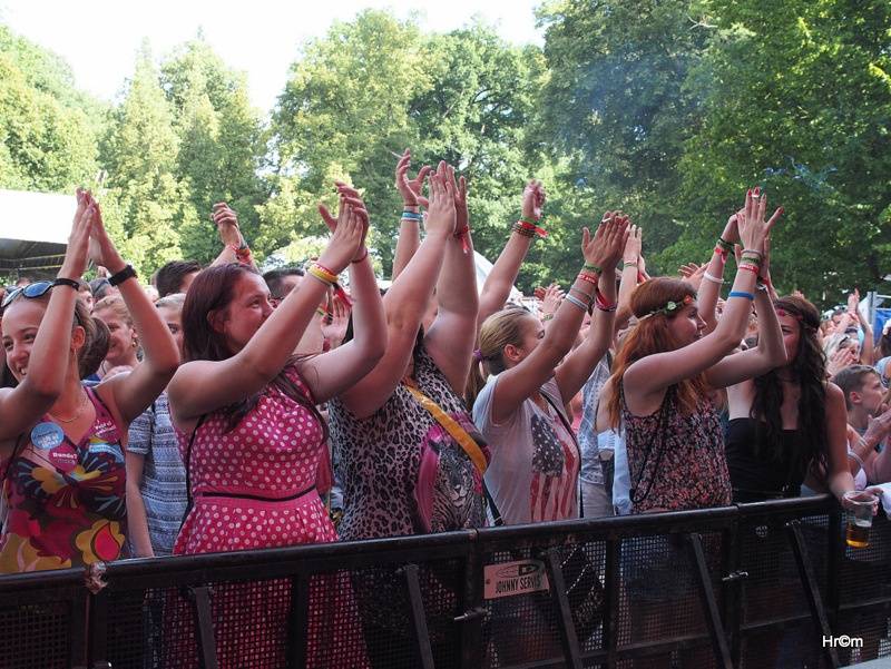 Na Sázavafest přijeli Skye & Ross z Morcheeby, Jirka Macháček prosil, ať nezavírají bary