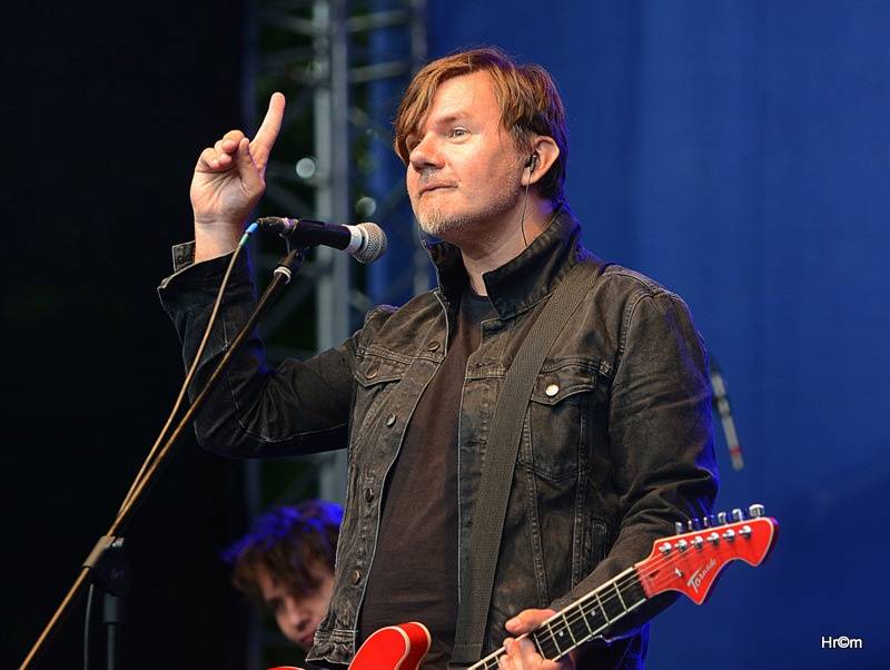 Na Sázavafest přijeli Skye & Ross z Morcheeby, Jirka Macháček prosil, ať nezavírají bary