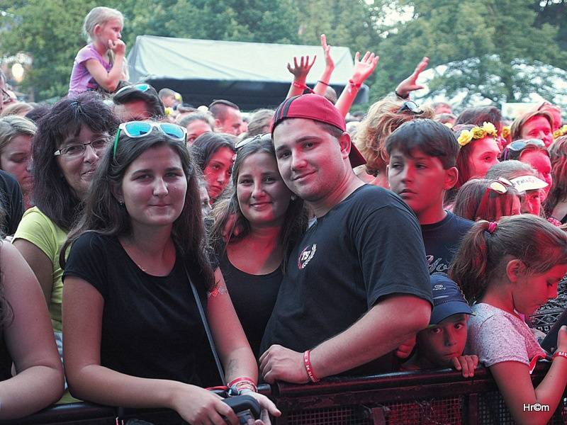 Na Sázavafest přijeli Skye & Ross z Morcheeby, Jirka Macháček prosil, ať nezavírají bary