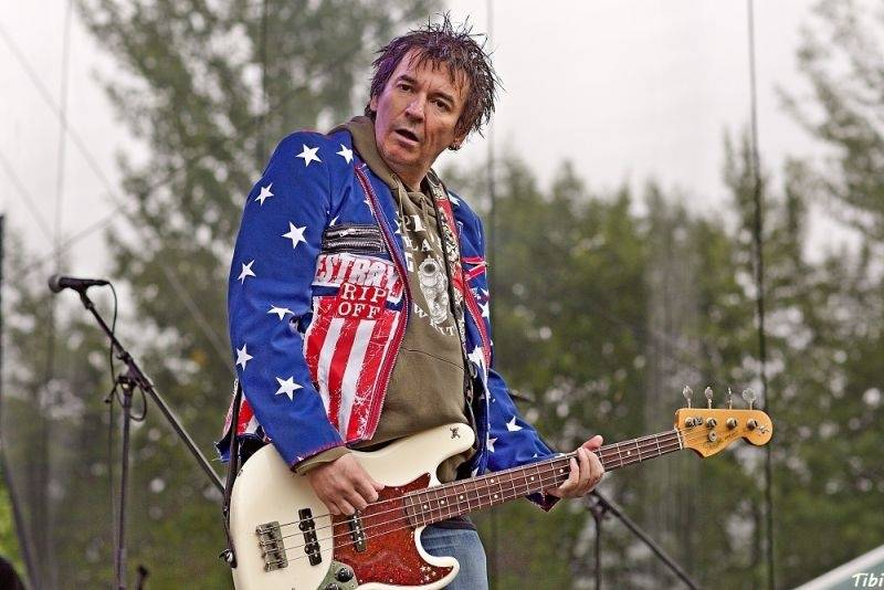 Keltská noc v Harrachově: Na doskočišti skokanského můstku řádili Arakain i Tři sestry