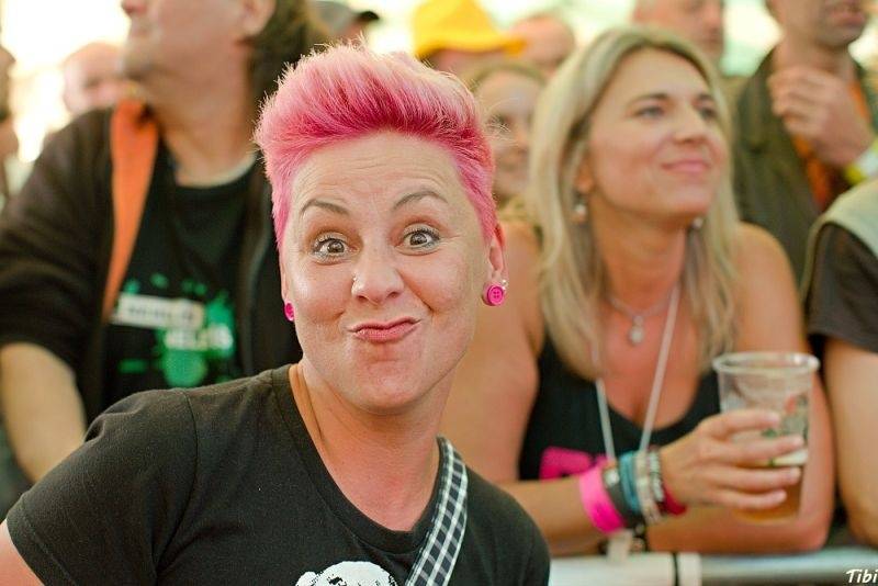 Keltská noc v Harrachově: Na doskočišti skokanského můstku řádili Arakain i Tři sestry