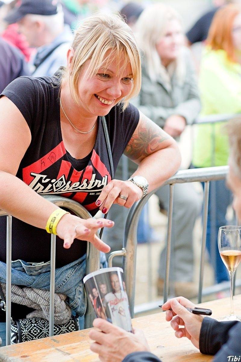 Keltská noc v Harrachově: Na doskočišti skokanského můstku řádili Arakain i Tři sestry