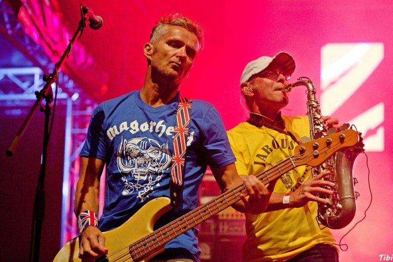 Keltská noc v Harrachově: Na doskočišti skokanského můstku řádili Arakain i Tři sestry