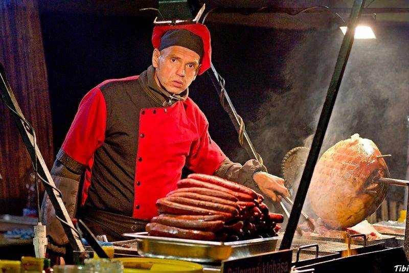 Keltská noc v Harrachově: Na doskočišti skokanského můstku řádili Arakain i Tři sestry