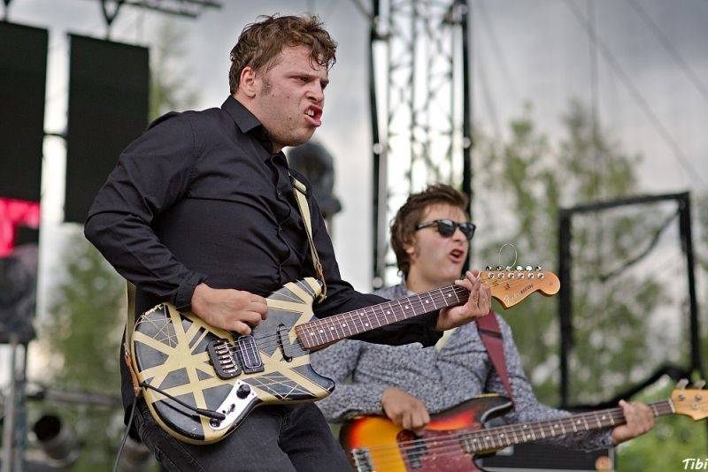 Keltská noc v Harrachově: Na doskočišti skokanského můstku řádili Arakain i Tři sestry