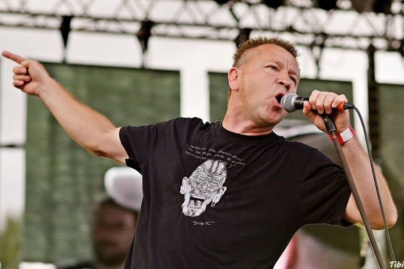 Keltská noc v Harrachově: Na doskočišti skokanského můstku řádili Arakain i Tři sestry