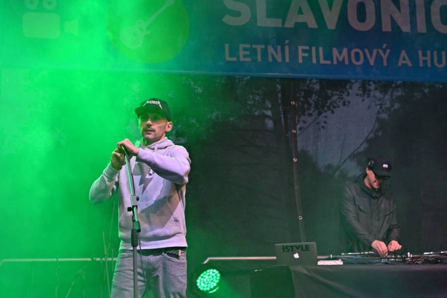 Slavonice spojily film s hudbou, předvedli se Indy & Wich i Blue Effect