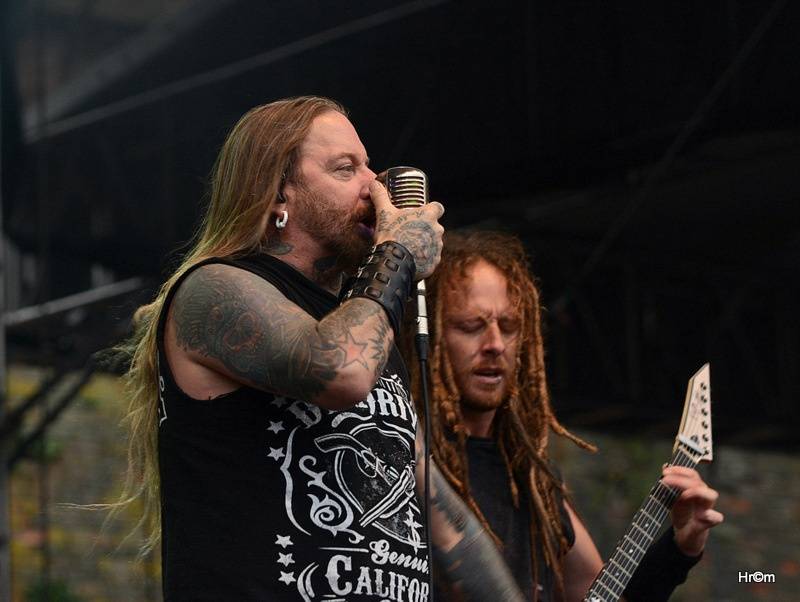 V Josefově běsní metalisté. Brutal Assault začal v blátě a zimě