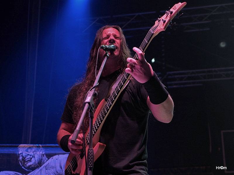 V Josefově běsní metalisté. Brutal Assault začal v blátě a zimě